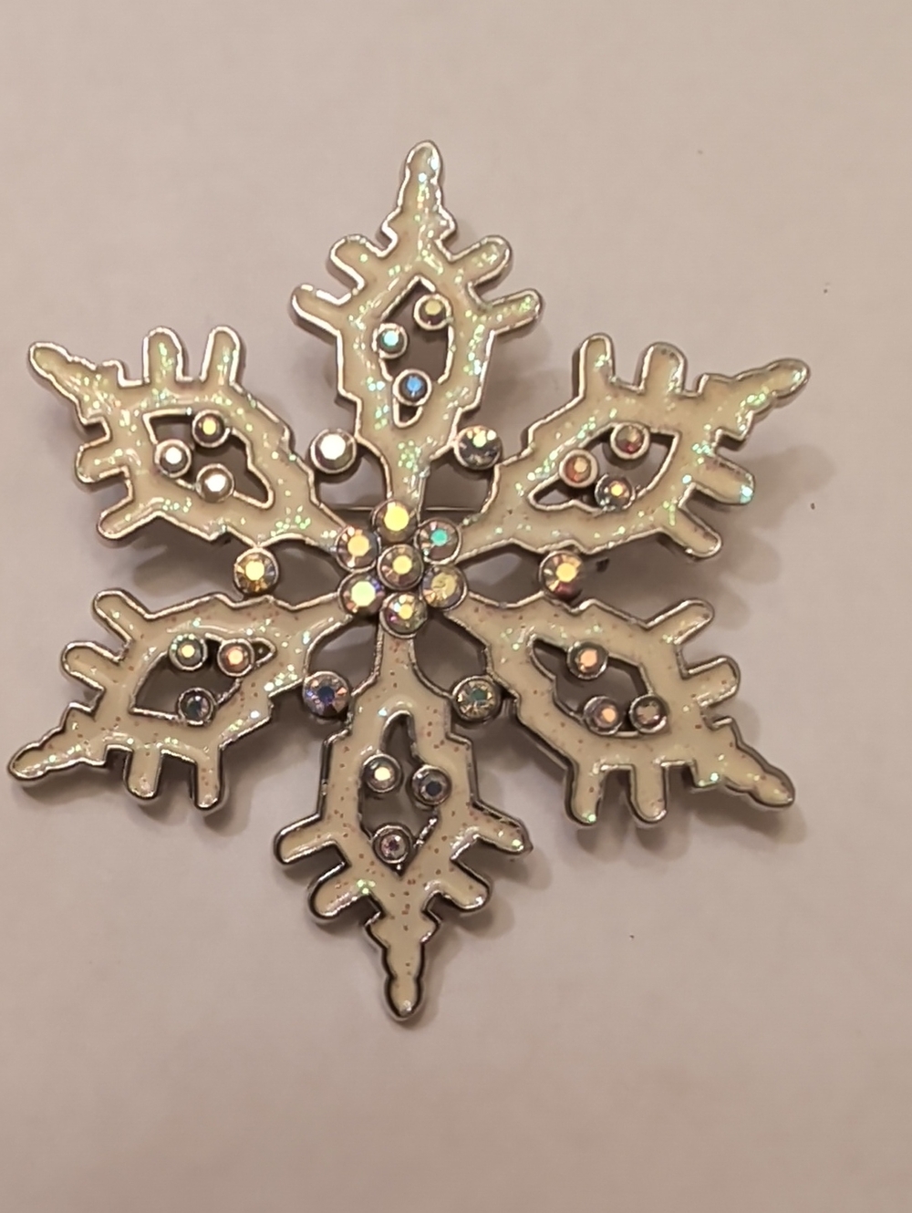 Sparkling Snowflake Brooch - Iridescent White